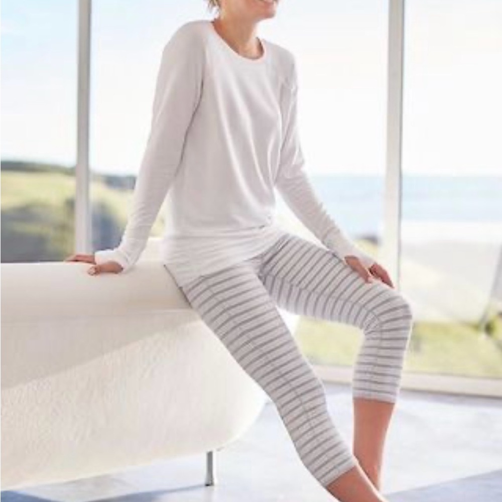 Athleta Gray and White Striped cropped Leggings